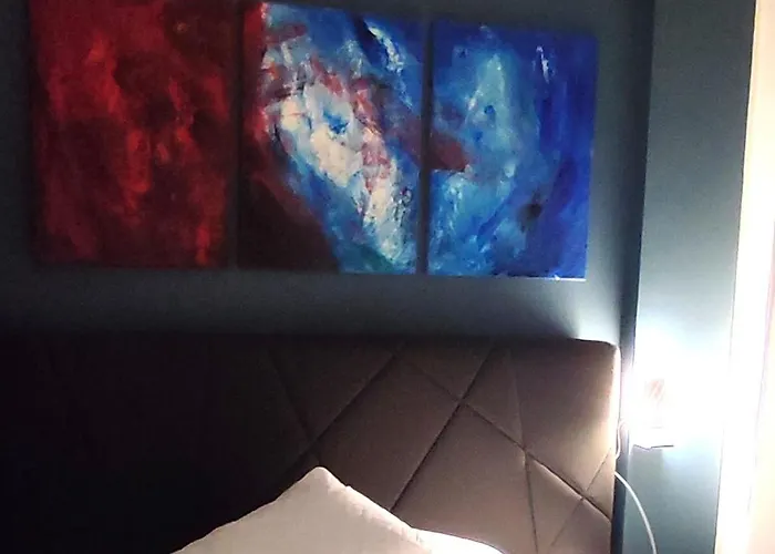 Ancient Colosseum Modern And Bright Apartament