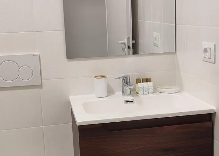 Ancient Colosseum Modern And Bright Apartament