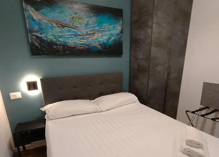 Ancient Colosseum Modern And Bright * Rzym