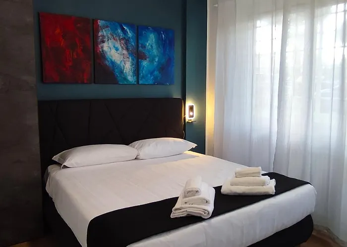 Ancient Colosseum Modern And Bright Apartament